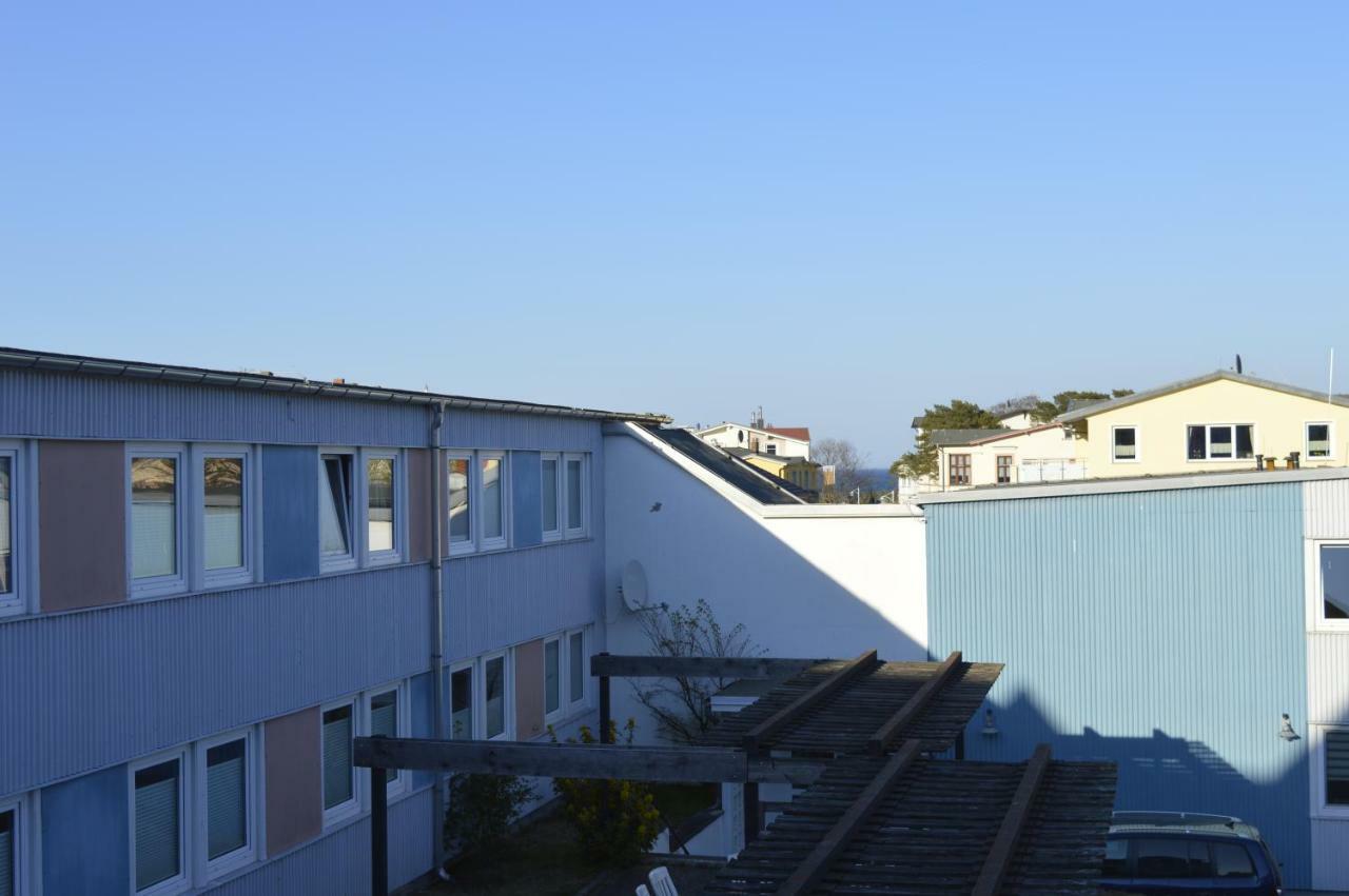 ホテル Haus Stoertebeker ゼーバート・ヘリングスドルフ エクステリア 写真